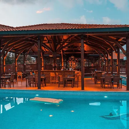 Ensoinn Hotel Отель