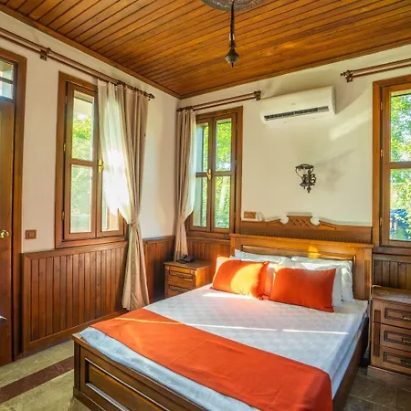 Ensoinn Hotel 3*