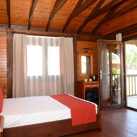 Ensoinn Hotel Otel 3*